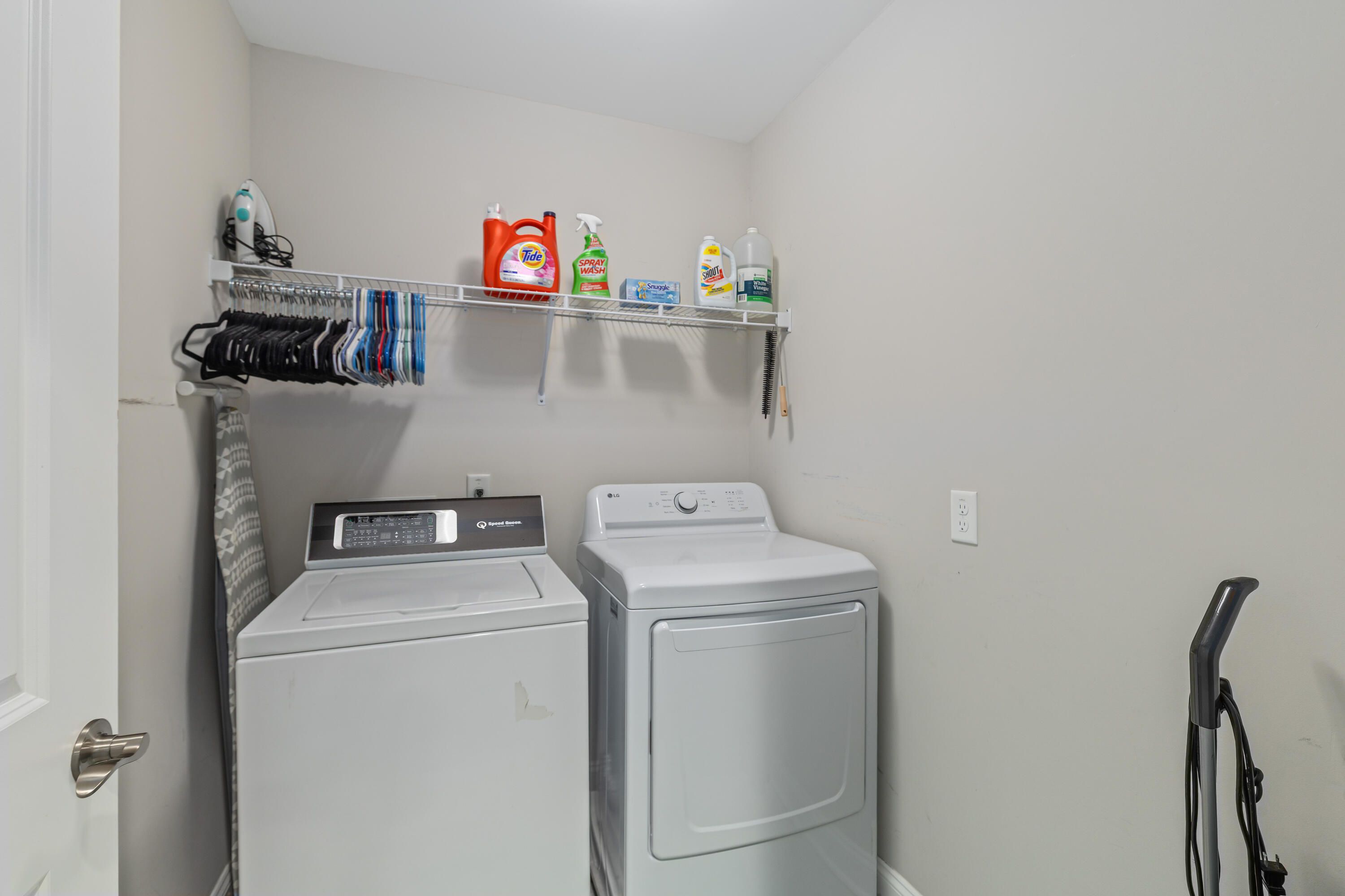 2017 Elvington Road Johns Island, SC 29455 - Photo 35 of 58 Laundry Room