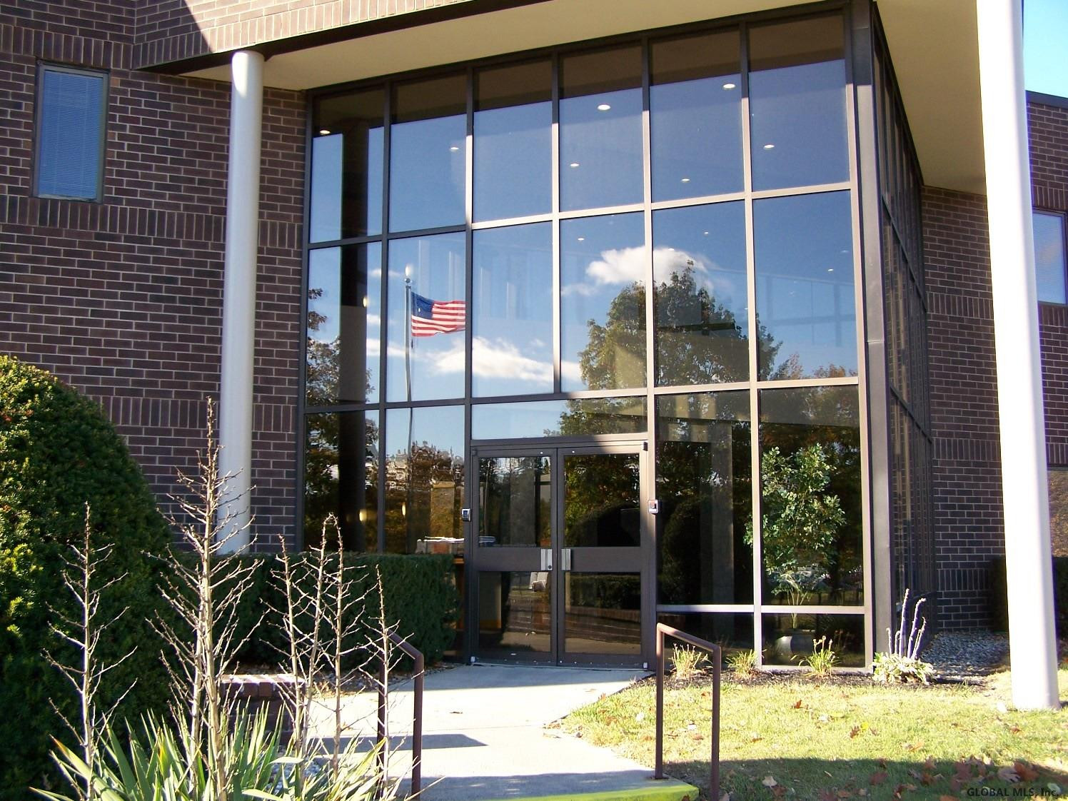 9 Washington Square Albany, NY 12205 - Photo 11 of 12 Photo 11