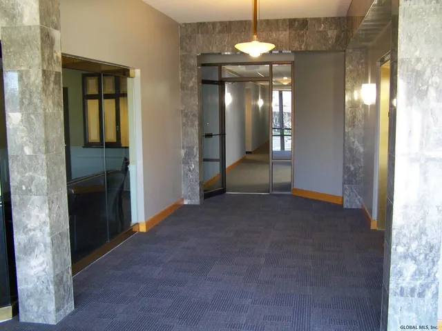 $3,199,000 | 9 Washington Square, Albany, NY 12205