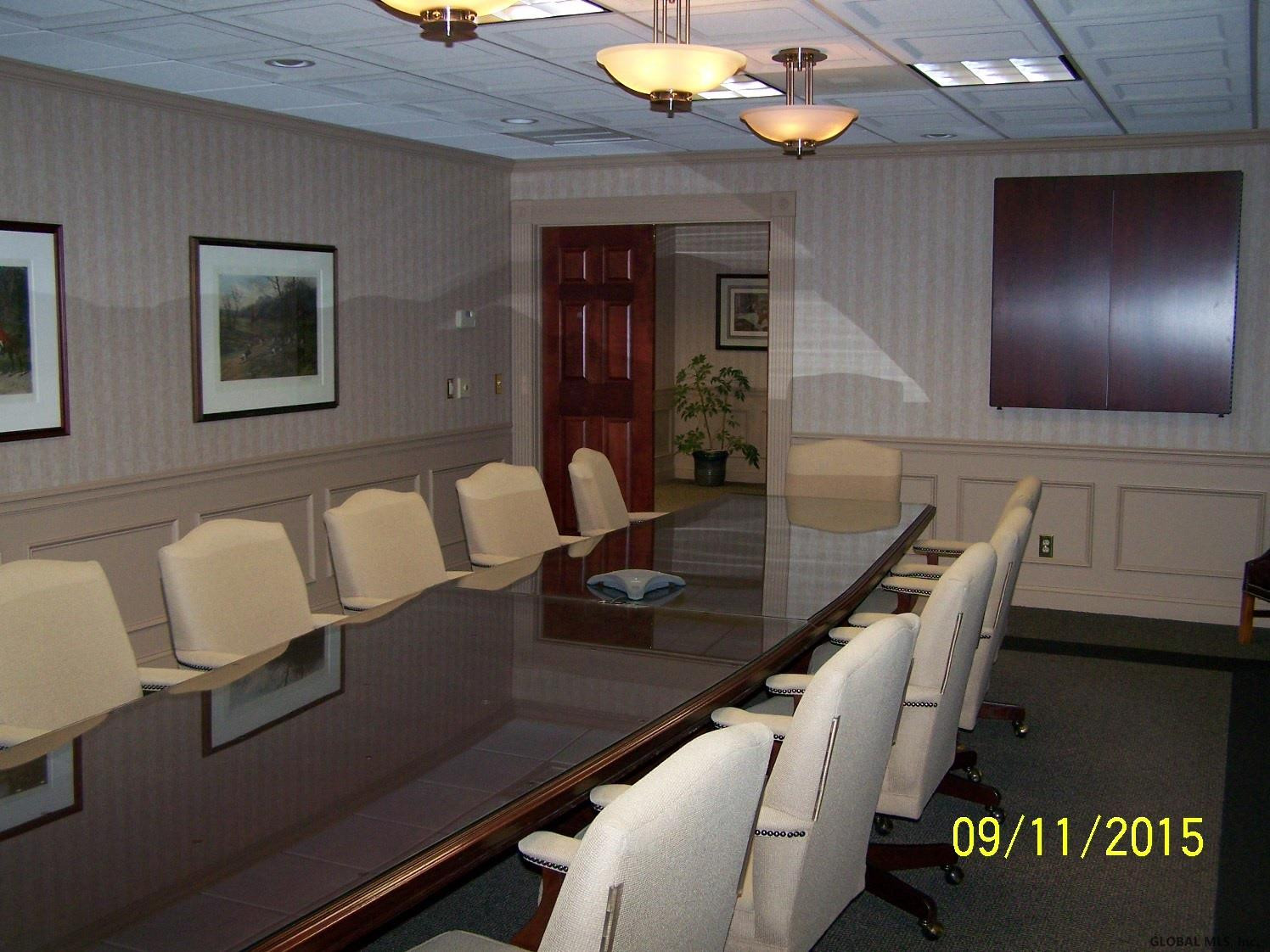 9 Washington Square Albany, NY 12205 - Photo 6 of 12 Photo 6