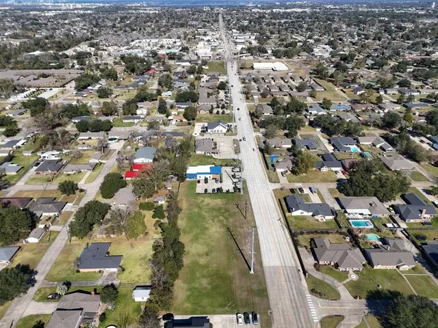 $575,000 | 0 Lake Street, Lake Charles, LA 70605