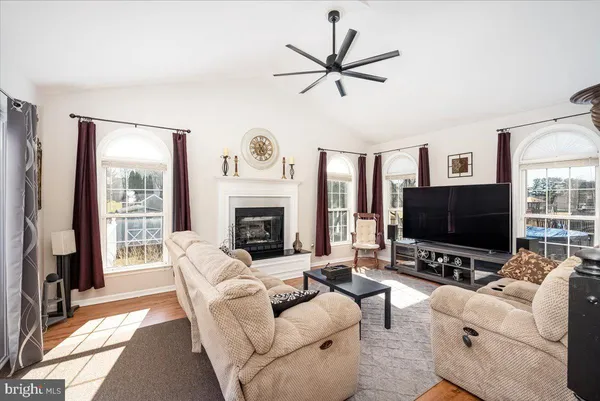 $510,000 | 43 Bancroft Street, Taneytown, MD 21787