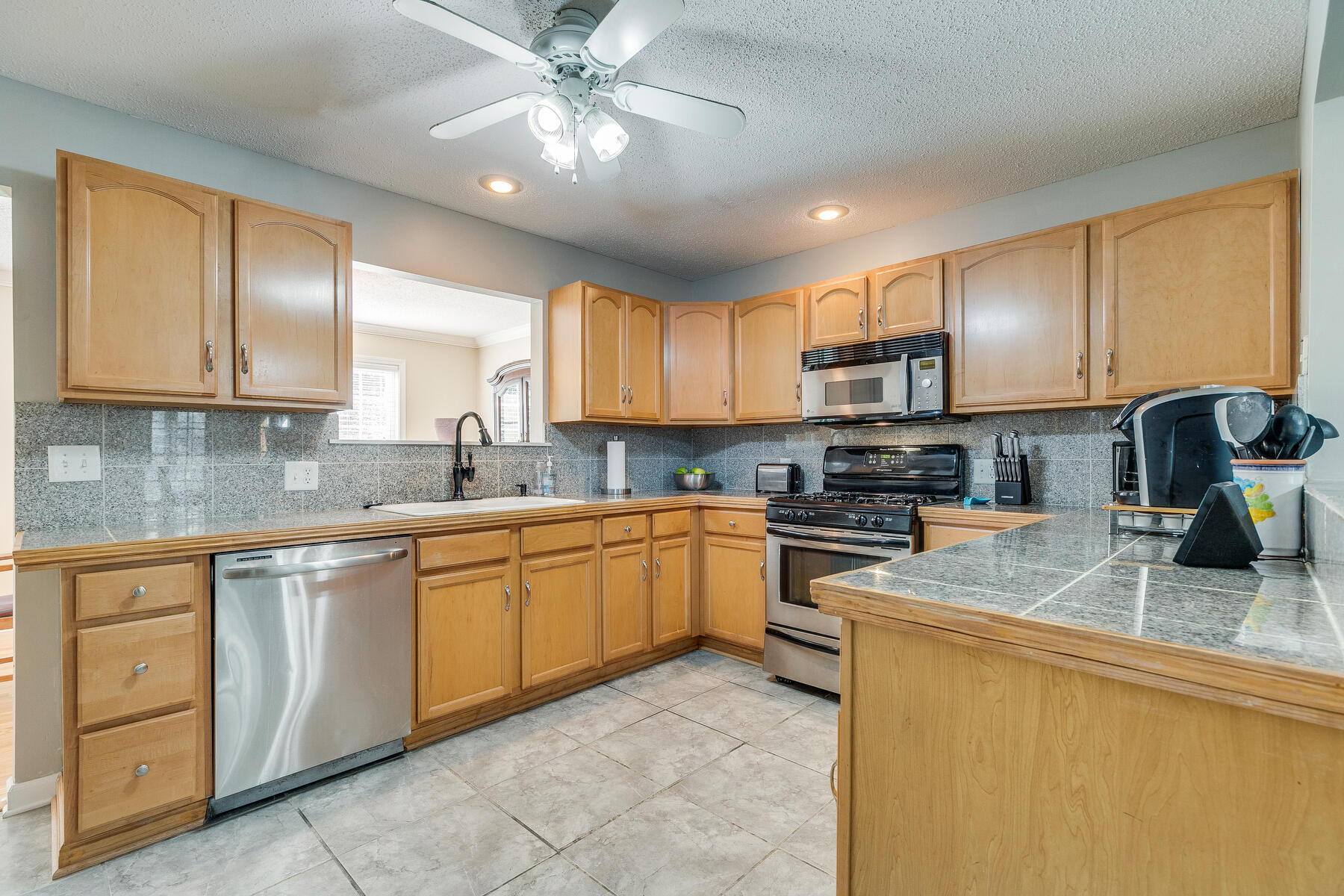 187 Springbrook Road Unicoi, TN 37692 - Photo 16 of 55 017