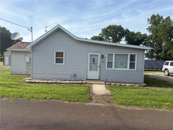 $130,000 | 6555 George Street, St. Joseph, MO 64504