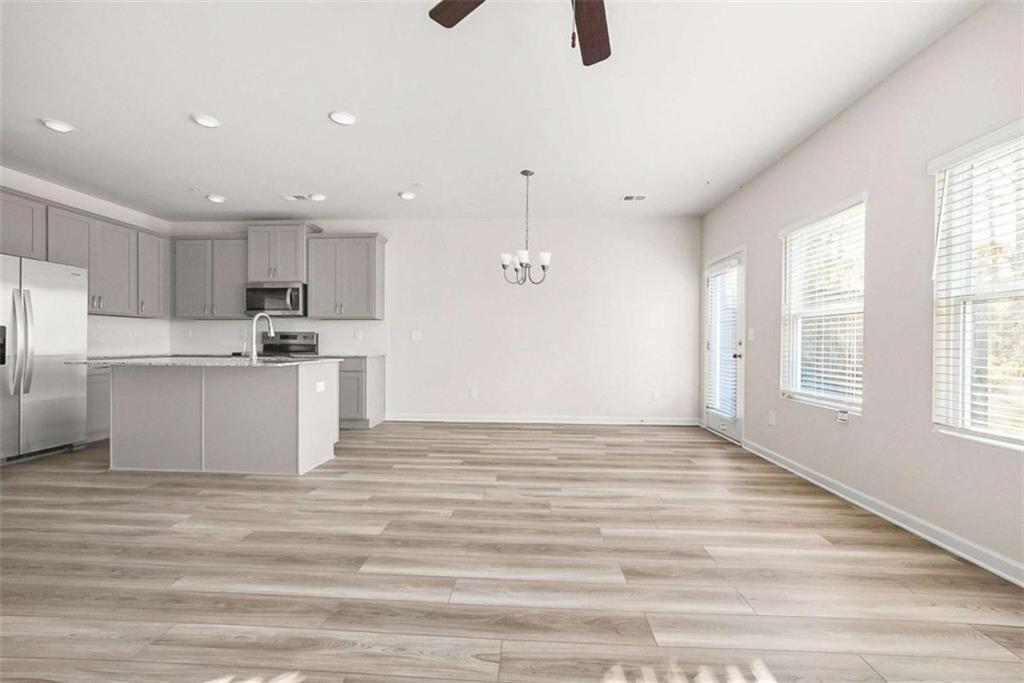 1328 Riverstone Road Jonesboro, GA 30238 - Photo 7 of 26