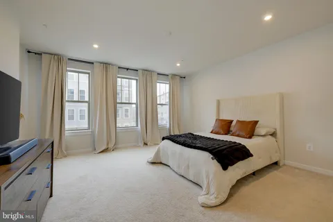 $479,000 | 203 Park Central Terrace, Manassas Park, VA 20111