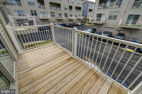 $479,000 | 203 Park Central Terrace, Manassas Park, VA 20111