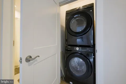 $479,000 | 203 Park Central Terrace, Manassas Park, VA 20111