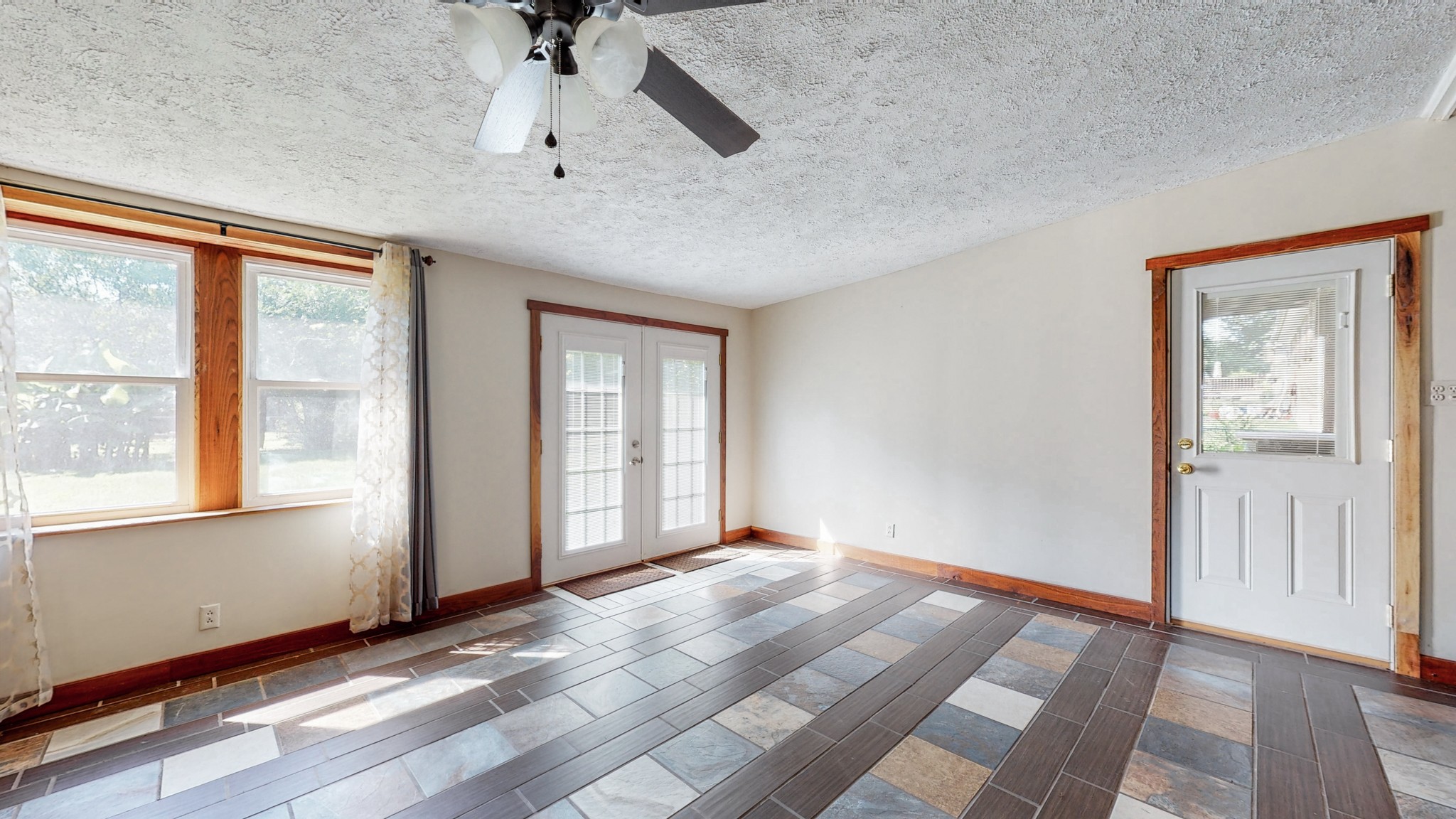 816 Pollard Road Clarksville, TN 37042 - Photo 22 of 39 Gallery Image 22