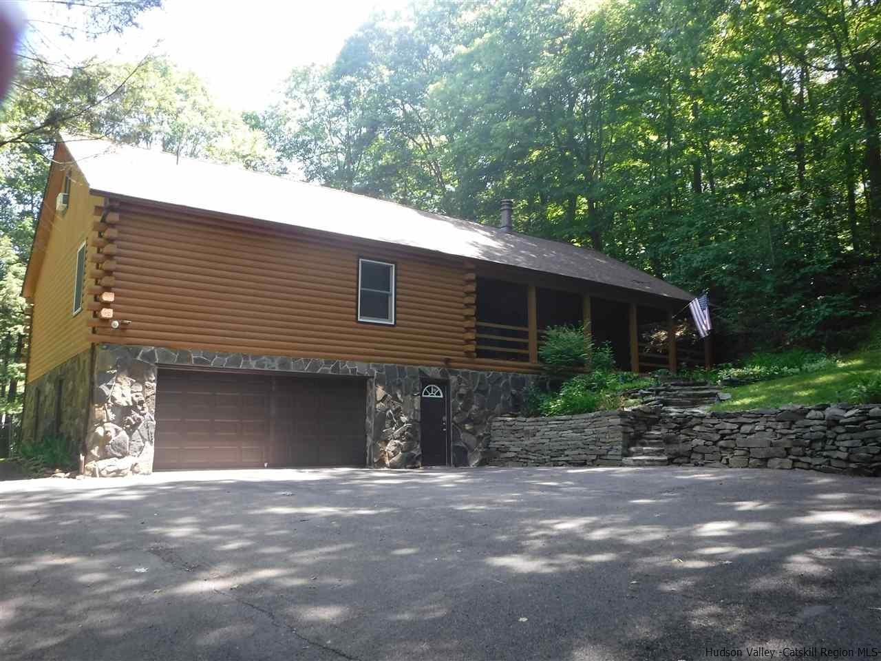 11 Brook Road Saugerties, NY 12477 - Photo 1 of 26 Photo 1