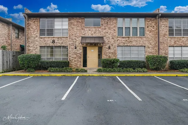 a view of a porch with a yard