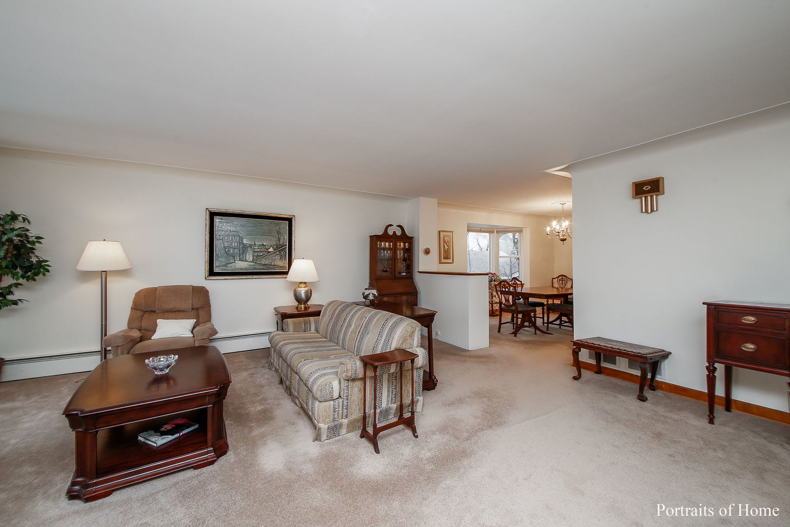 119 Highland Road Willowbrook, IL 60527 - Photo 3 of 10