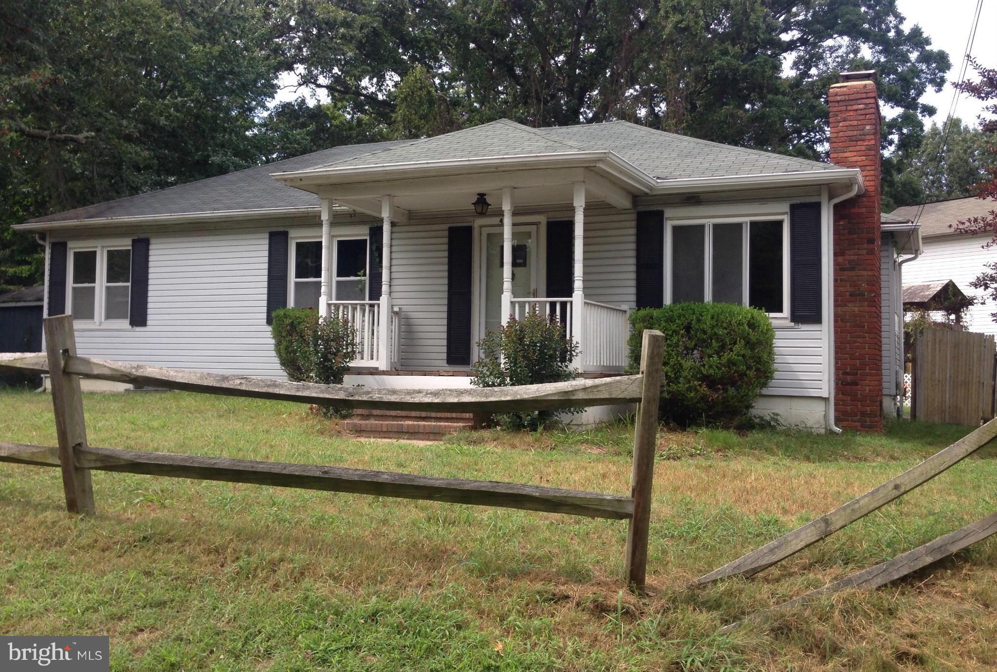 428 Londontown Road Edgewater, MD 21037 - Photo 1 of 13 Exterior (Front)