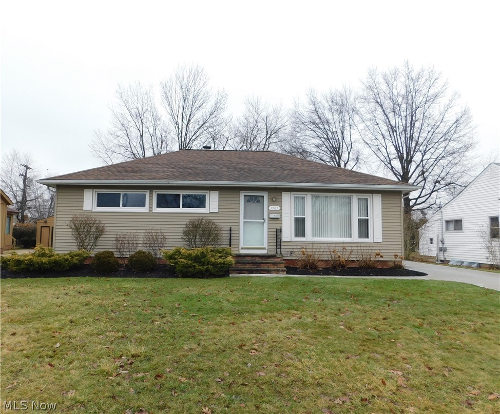 1781 Bellingham Road Cleveland, OH 44124 - Photo 1 of 4 Gallery Image 1