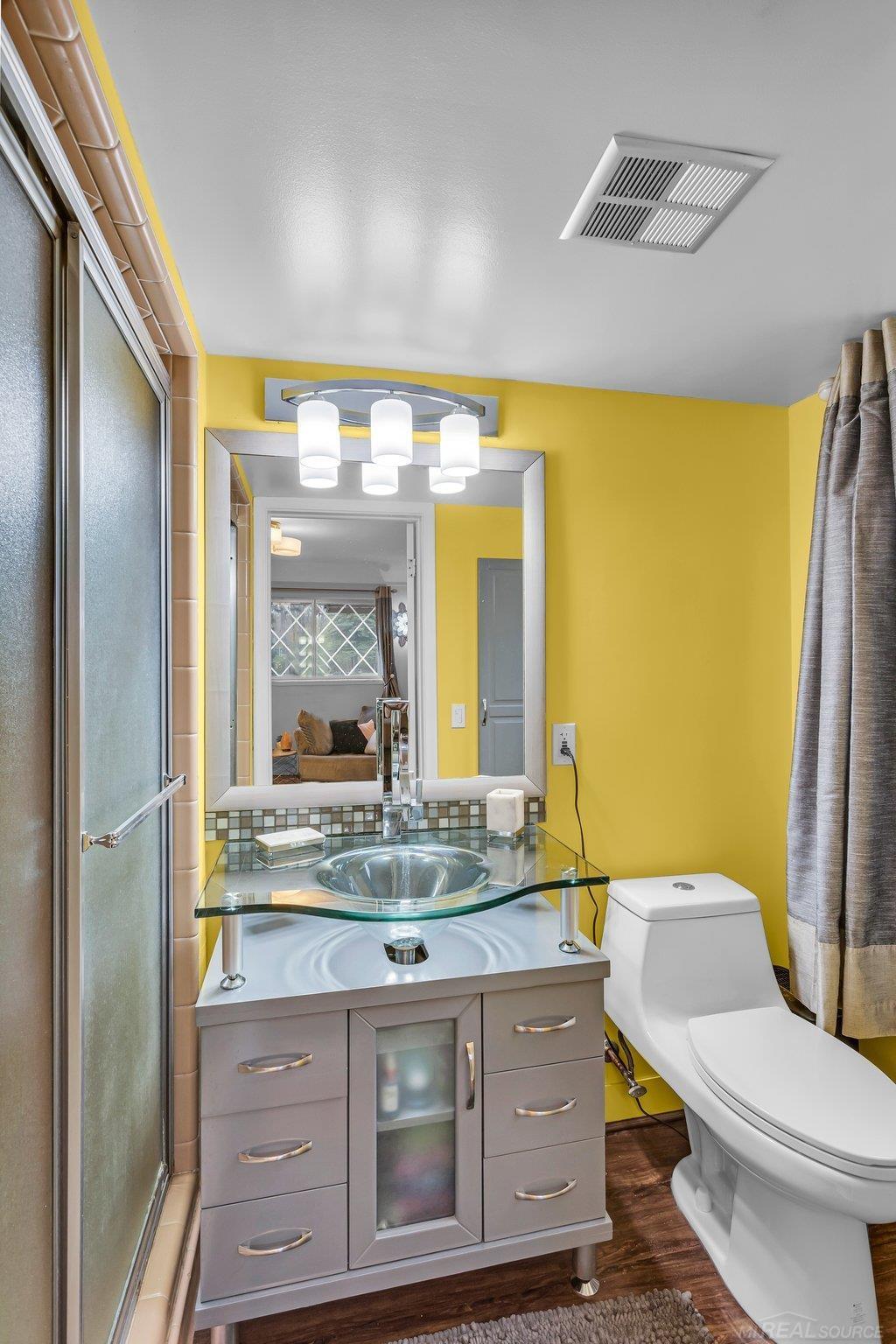 6111 West Road Washington, MI 48094 - Photo 43 of 69 50159975-ea5ac9bb-99fb-4e6c-92bf-4c030e6f25dc.JPG