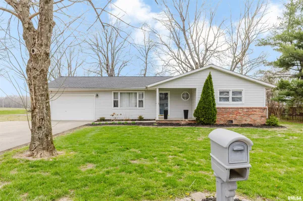 $239,900 | 2901 Delora Lane, Herrin, IL 62948