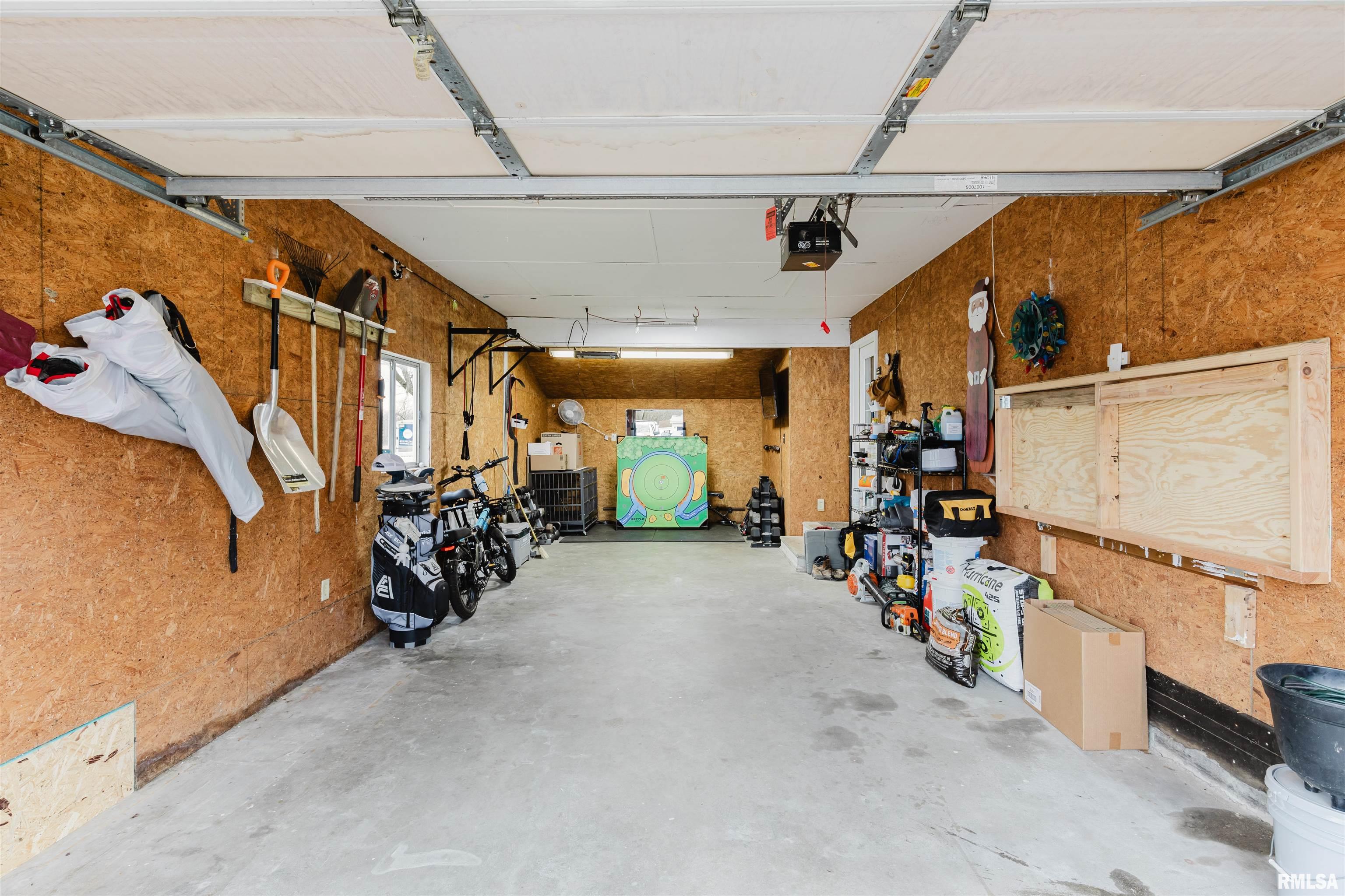 2901 Delora Lane Herrin, IL 62948 - Photo 16 of 30