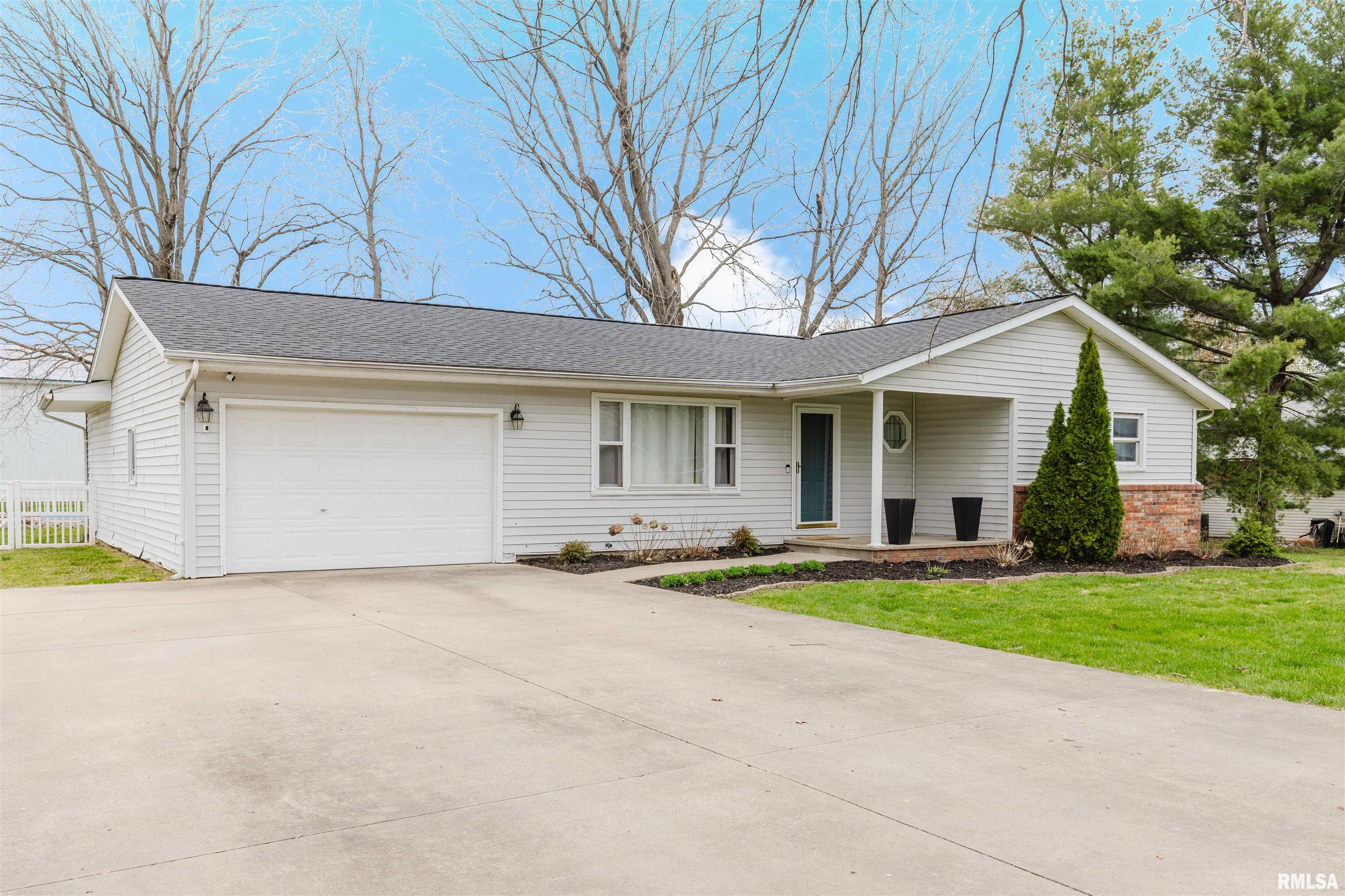 2901 Delora Lane Herrin, IL 62948 - Photo 18 of 30