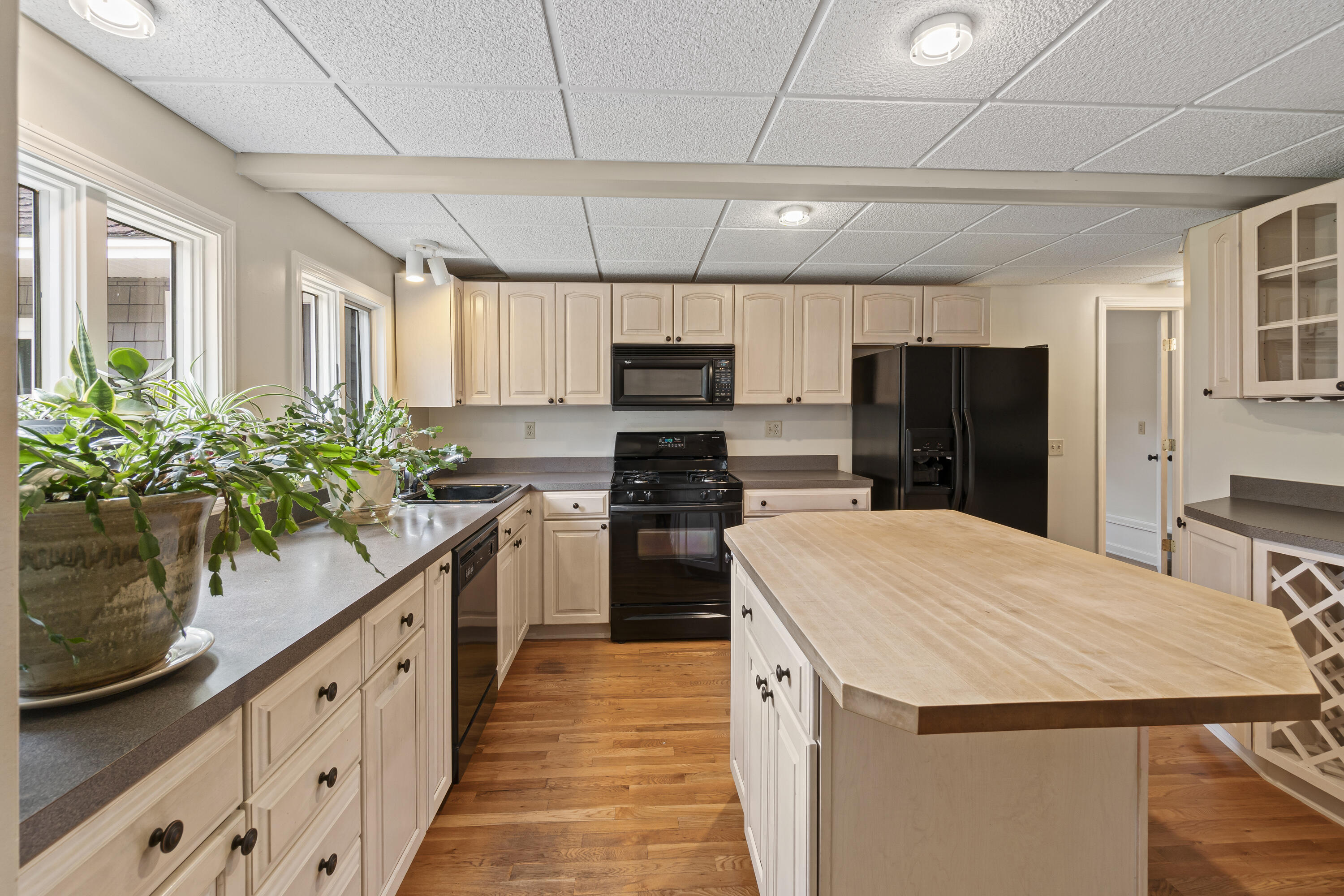 37 Pleasant Point Road Lebanon, ME 04027 - Photo 8 of 59 37 Pleasant Point Rd - UPDATED_127