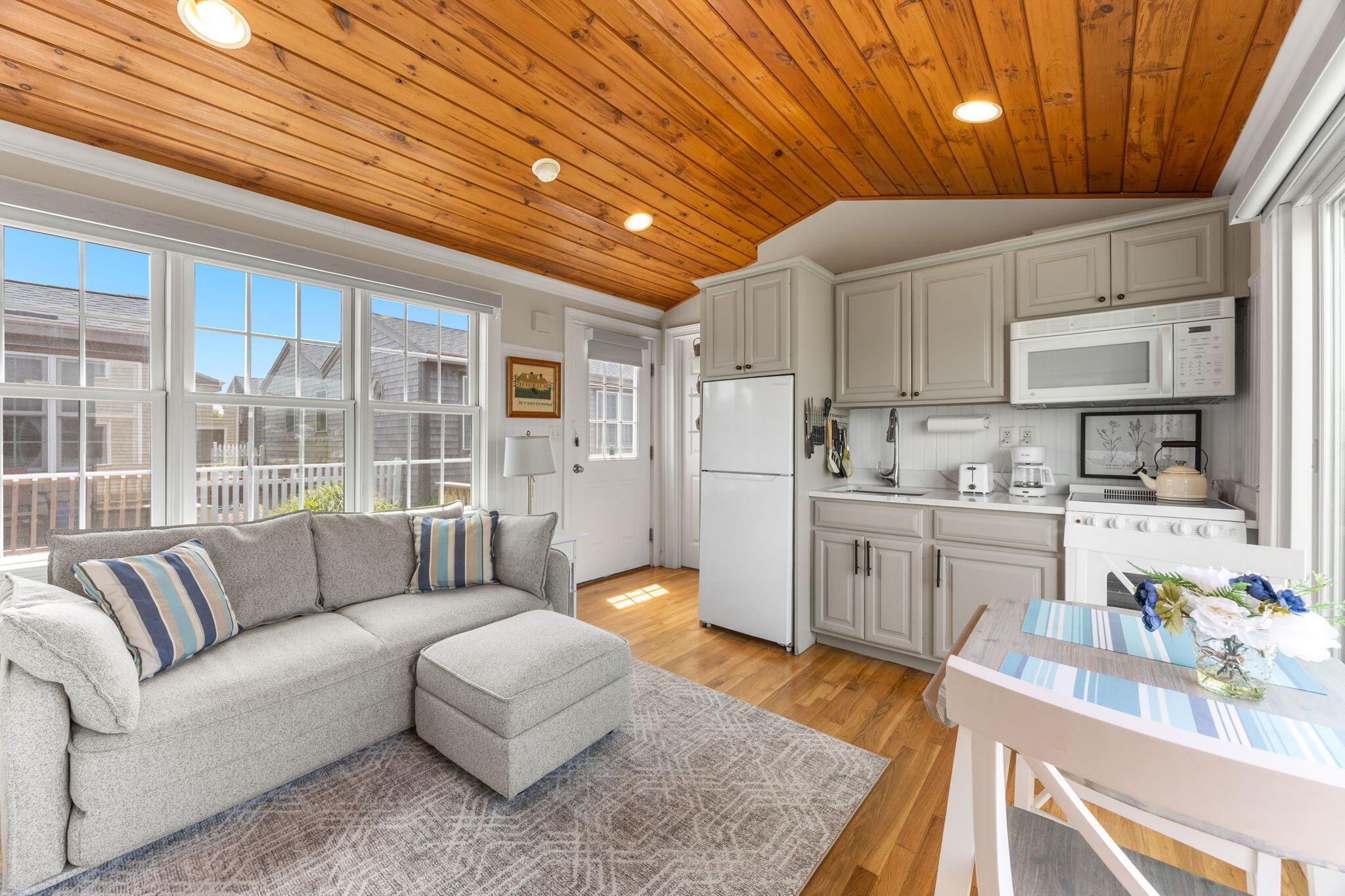9 Windemere Road, Unit 8 West Yarmouth, MA 02673 - Photo 14 of 38 13-web-or-mls-9-windemere-rd