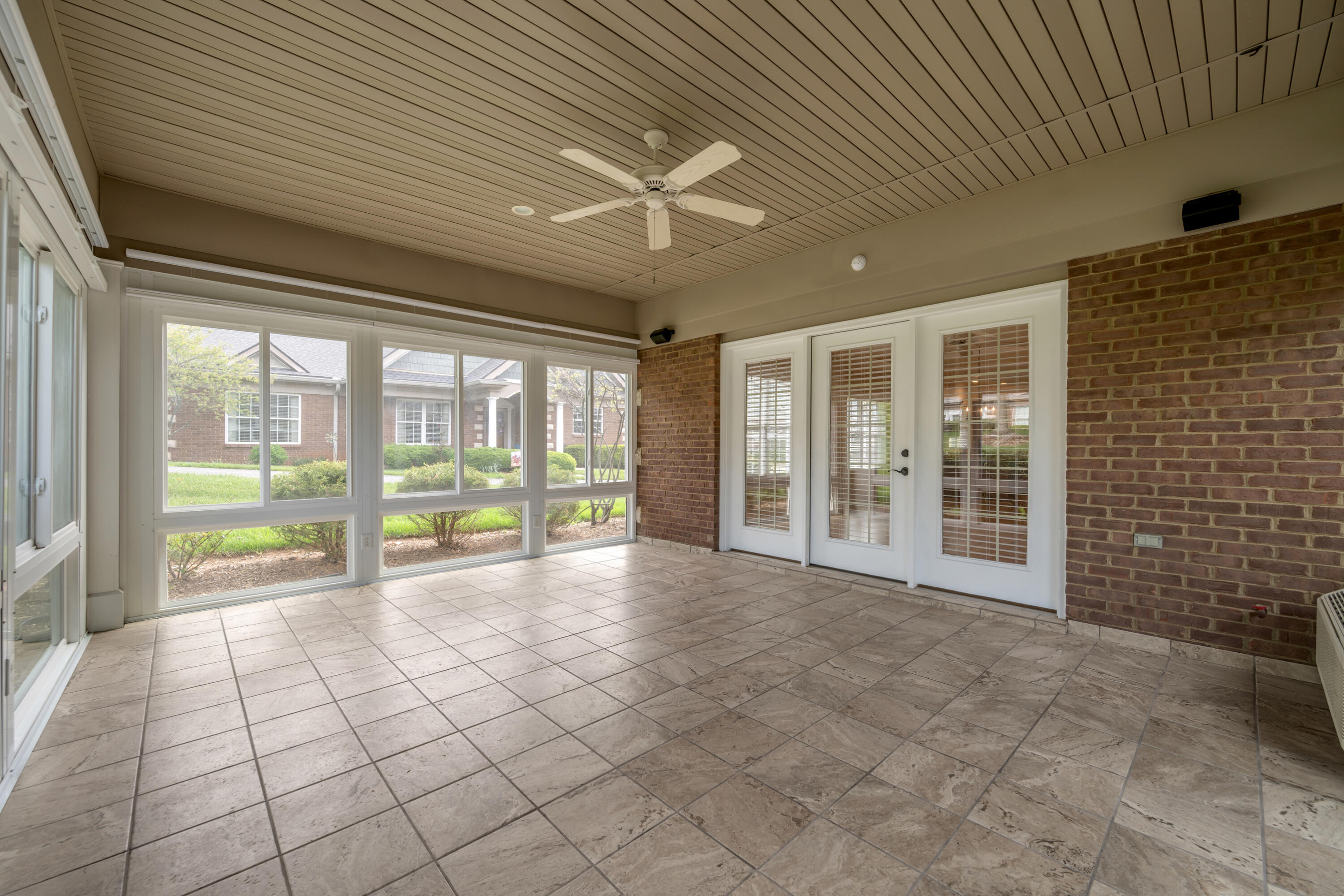 3456 Rabbits Foot Trail Lexington, KY 40503 - Photo 24 of 67 Sunroom