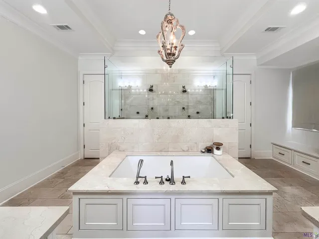 $1,399,900 | 25792 Carnoustie Way, Denham Springs, LA 70726