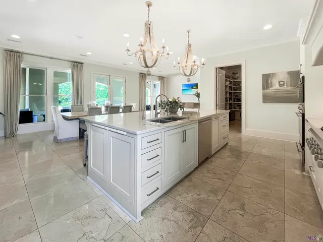 $1,399,900 | 25792 Carnoustie Way, Denham Springs, LA 70726