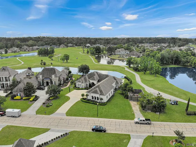 $1,399,900 | 25792 Carnoustie Way, Denham Springs, LA 70726