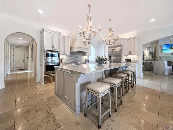 $1,300,000 | 25792 Carnoustie Way, Denham Springs, LA 70726