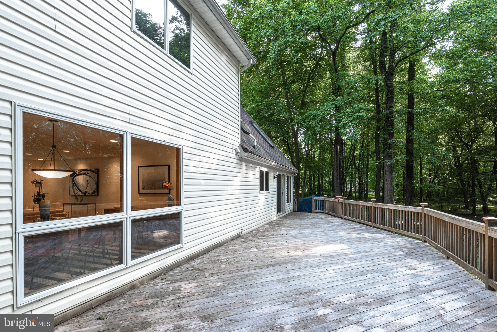 14520 Old York Road Phoenix, MD 21131 - Photo 55 of 60 Space for seating grilling and entertaining