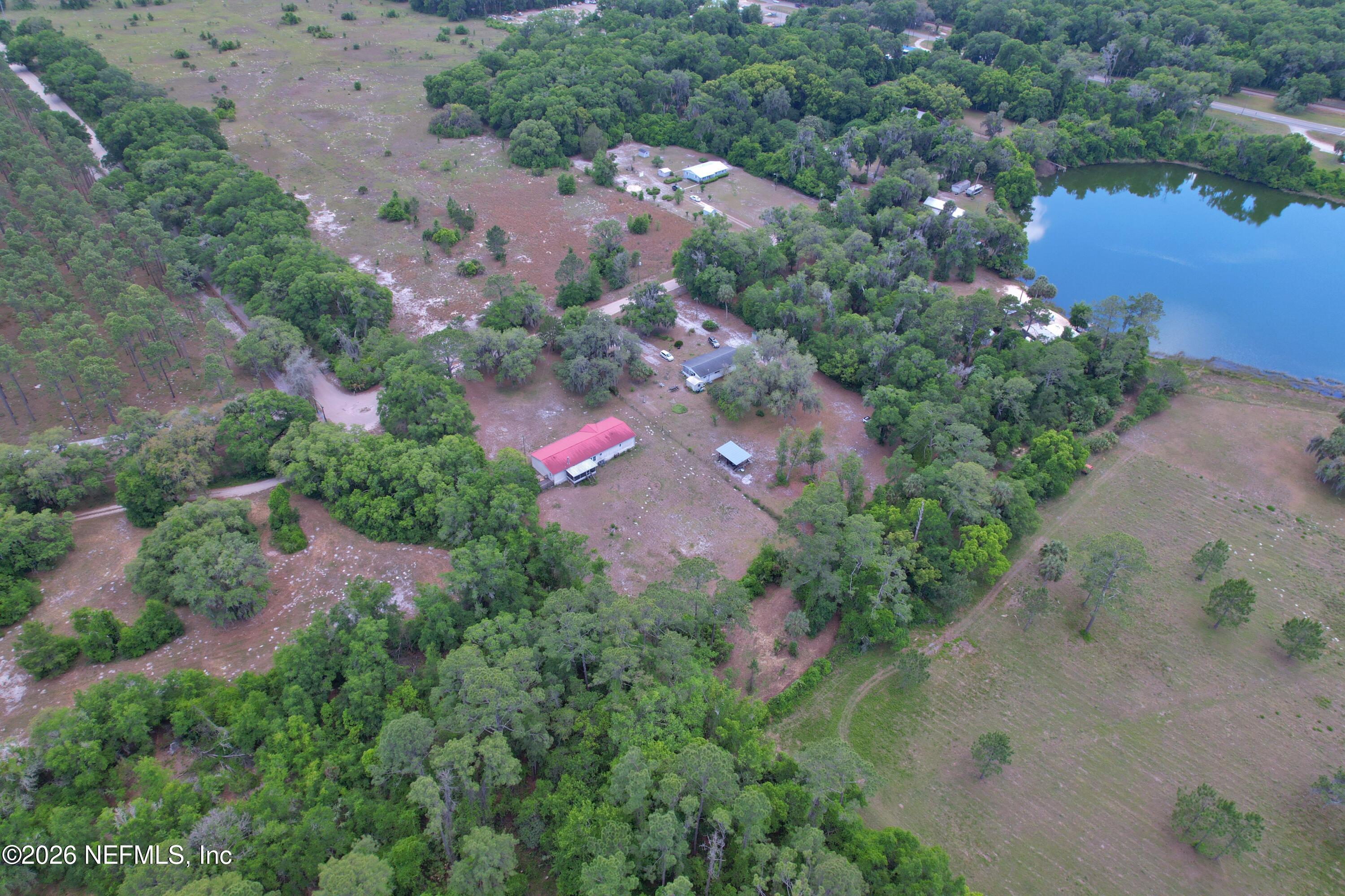 214 Baker Road Satsuma, FL 32189 - Photo 9 of 31 6