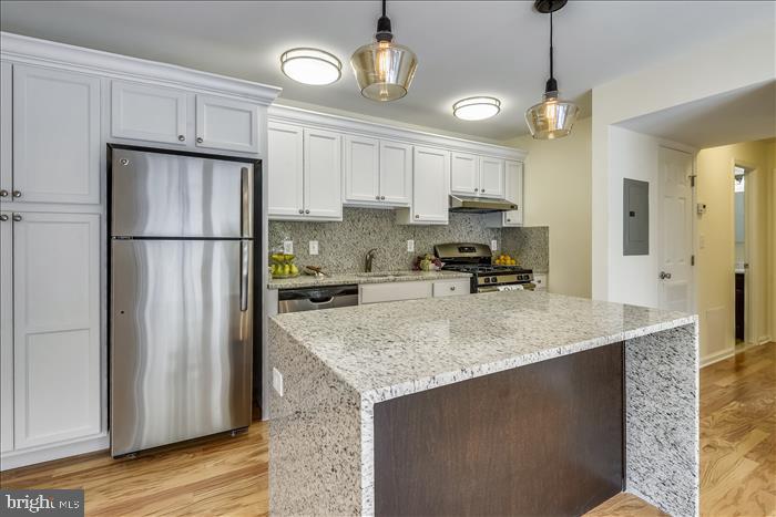 3852 Bel Pre Road, Unit 12 Silver Spring, MD 20906 - Photo 2 of 31 Kitchen