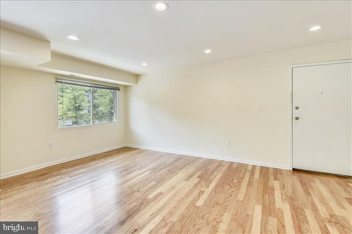 3852 Bel Pre Road, Unit 12 Silver Spring, MD 20906 - Photo 11 of 31 Gallery Image 11