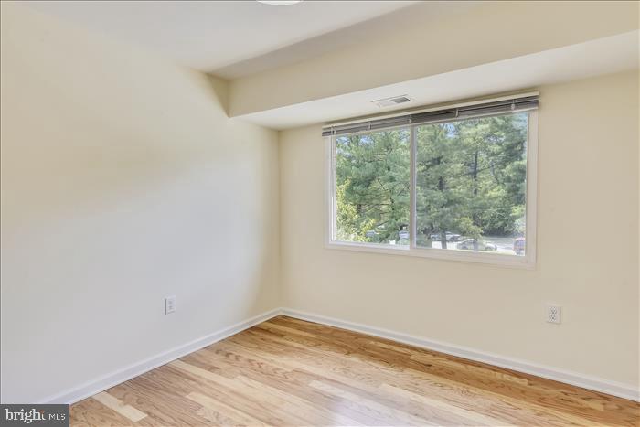 3852 Bel Pre Road, Unit 12 Silver Spring, MD 20906 - Photo 7 of 31 Gallery Image 7