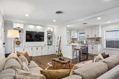 $729,000 | 7318 Rutgers Drive, Dallas, TX 75214