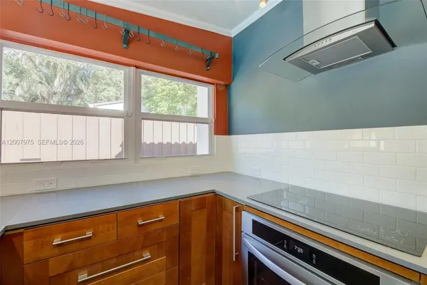 $7,800 | 2441 Swanson Avenue, Unit 2441, Miami, FL 33133
