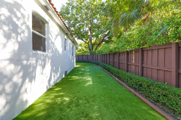$7,800 | 2441 Swanson Avenue, Unit 2441, Miami, FL 33133