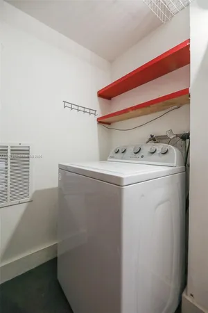 $7,800 | 2441 Swanson Avenue, Unit 2441, Miami, FL 33133