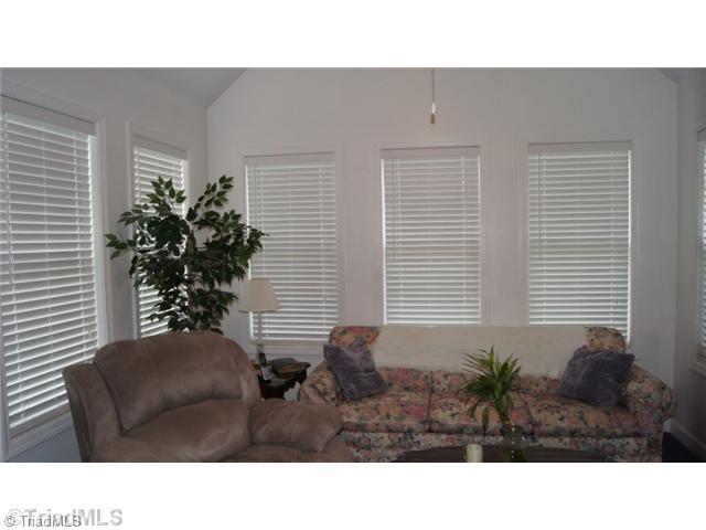 2643 Smith Road Stoneville, NC 27048 - Photo 13 of 16 Sunroom.
