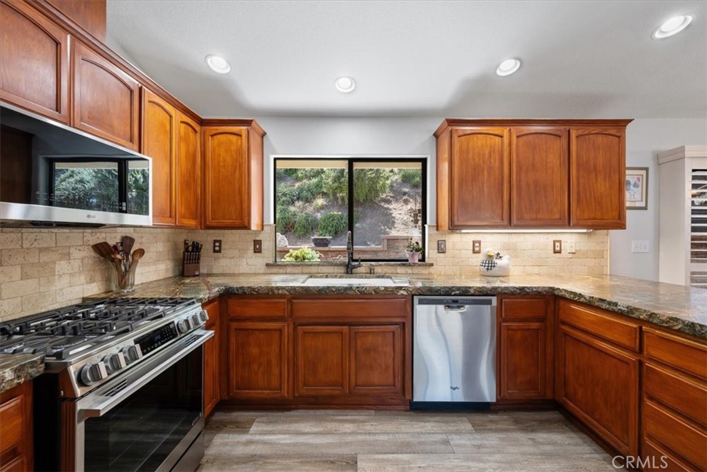 11625 Cenegal Road Atascadero, CA 93422 - Photo 9 of 54