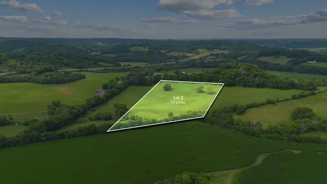 $1,800,000 | 1914 Thompson's Station Road West, Thompson's Station, TN 37179