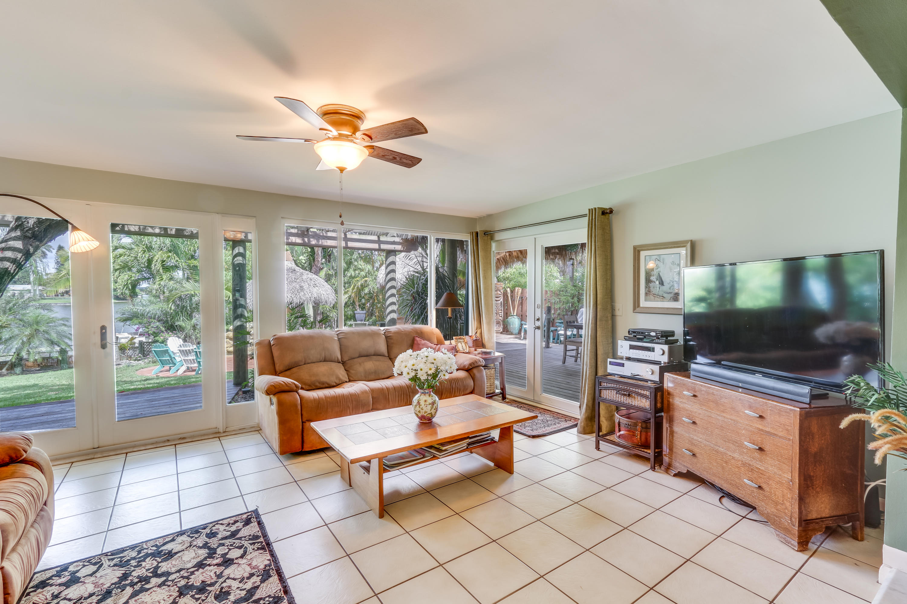 1811 High Ridge Road Lake Worth, FL 33461 - Photo 20 of 39 Family Room