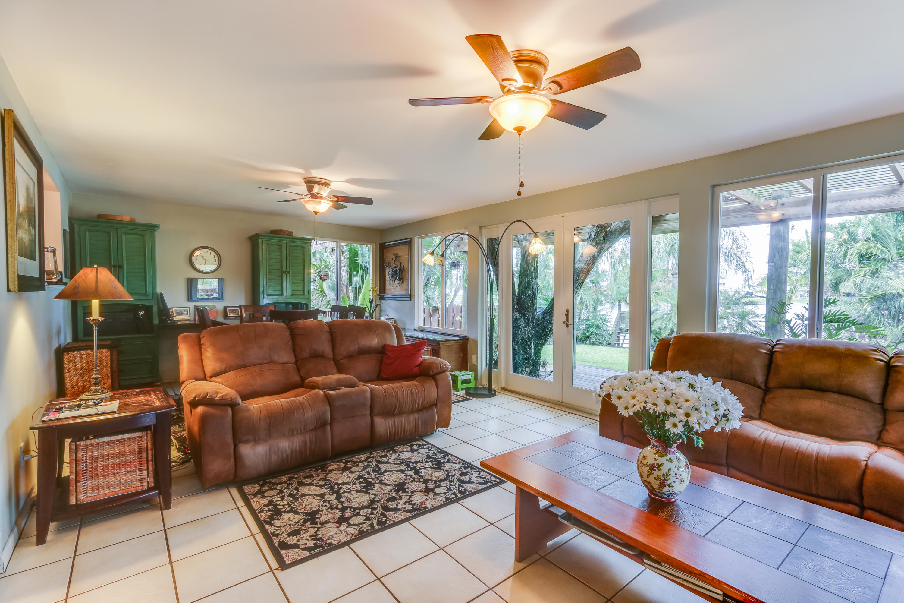 1811 High Ridge Road Lake Worth, FL 33461 - Photo 21 of 39 Family Room