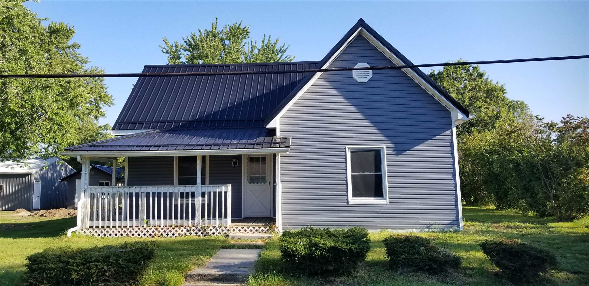 8988 West Hinds Road Bloomington, IN 47403 - Photo 3 of 35