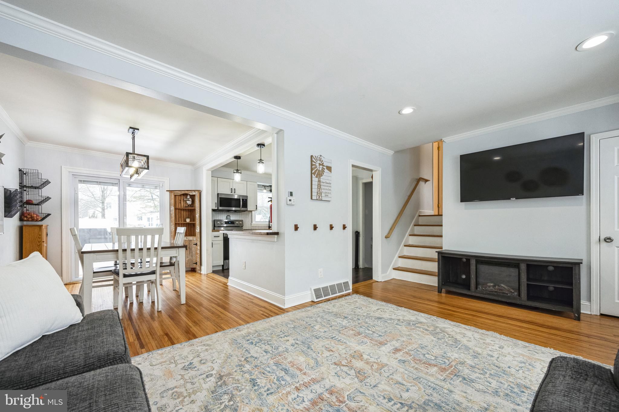 1130 West Valleybrook Road Cherry Hill, NJ 08034 - Photo 5 of 35 Gallery Image 5