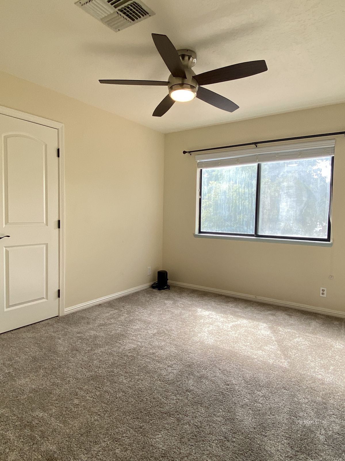 201 Washington Way Ridgecrest, CA 93555 - Photo 17 of 28