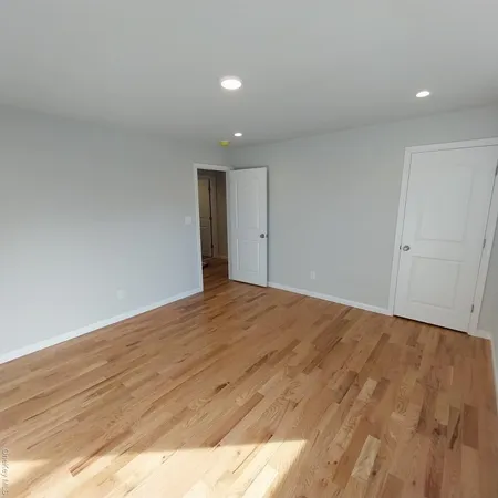 $3,250 | 343 Jackson Street, Unit 3, Hempstead, NY 11550