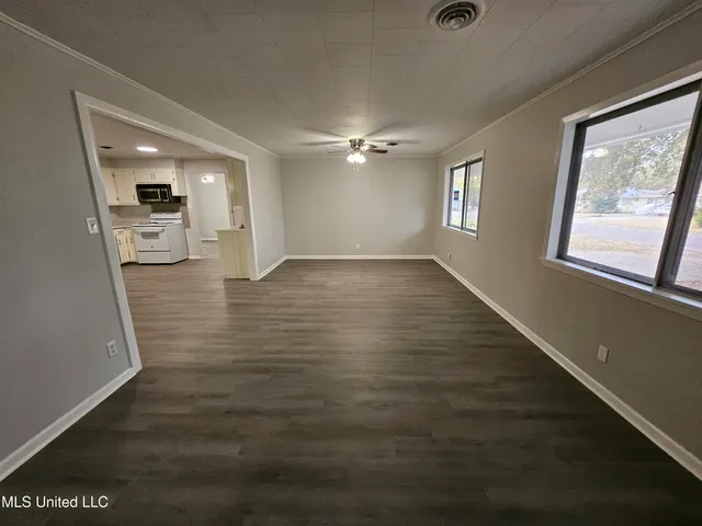 $205,000 | 2112 Country Club Drive, Yazoo City, MS 39194