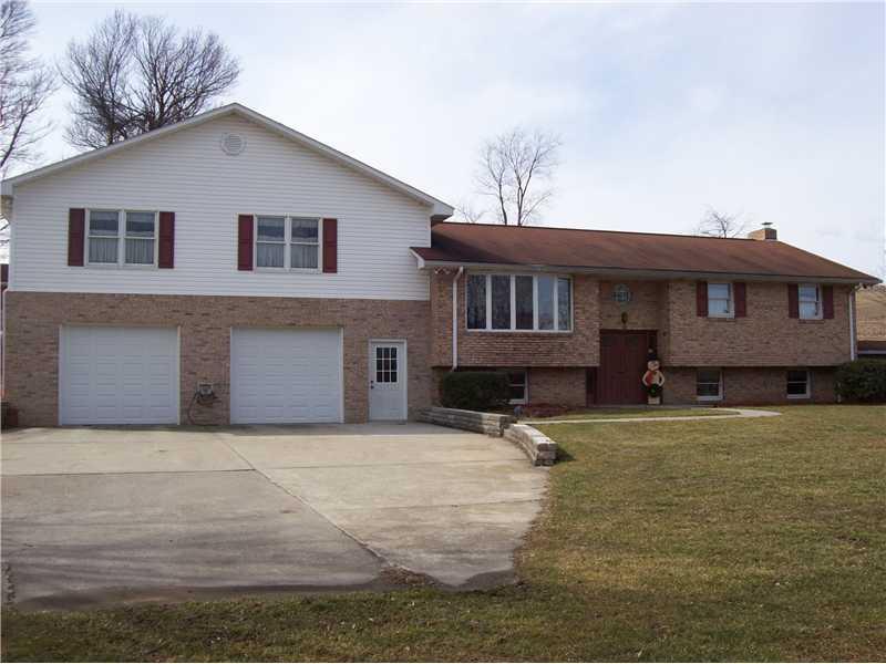 174 Kendi Road Mount Pleasant, PA 15666 - Photo 2 of 22 Exterior Front.