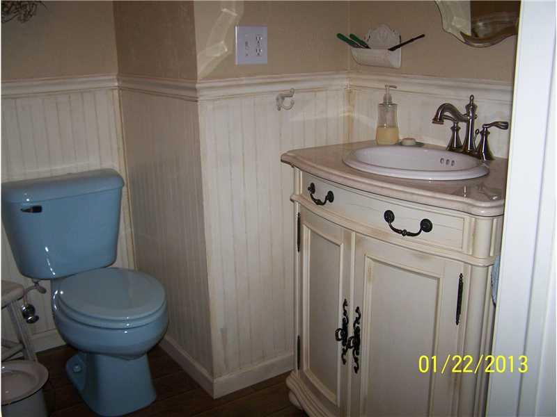 174 Kendi Road Mount Pleasant, PA 15666 - Photo 12 of 22 Full Bath.